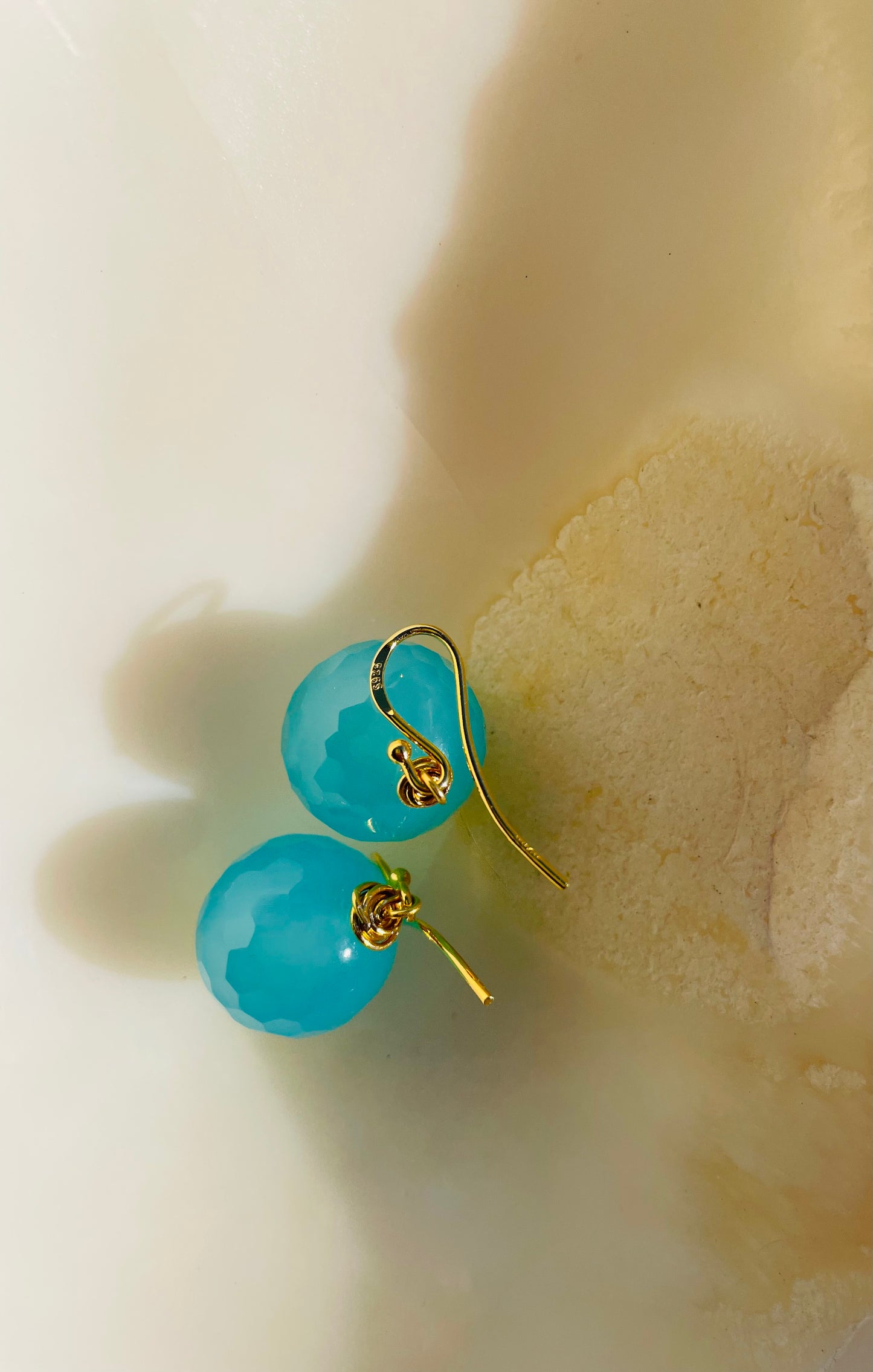 Solitaire Collection + Chalcedony